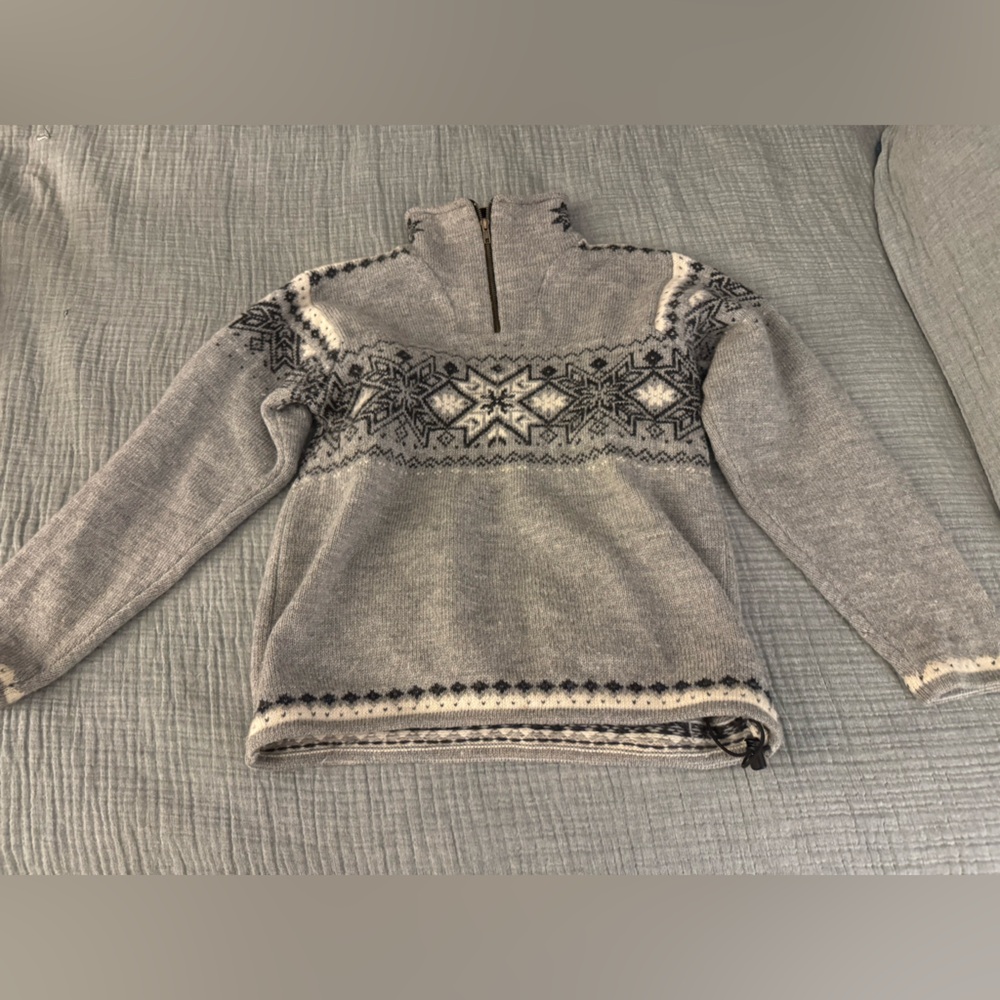 Gray Patterned Norlender Unisex 100% Wool Sweater